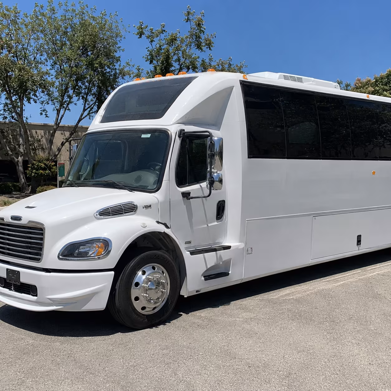 Wellington Birthday, Sweet 16, & Quinceañera Party Bus Rentals